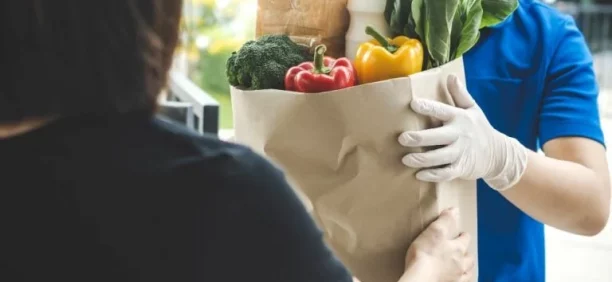 livraison-courses-768x512